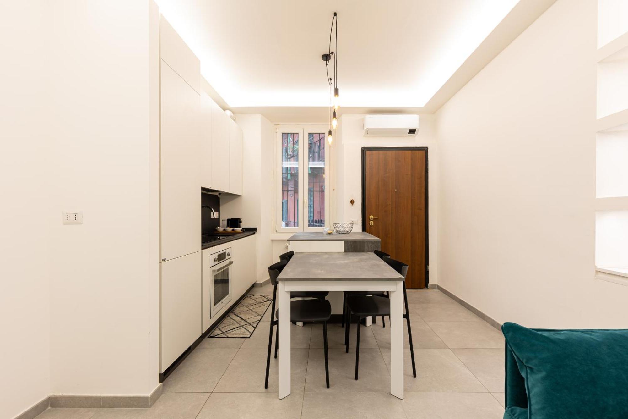 Beplace Apartments In Gioia Milán Exteriér fotografie